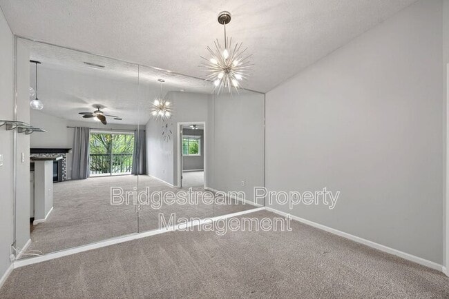 Building Photo - 6591 Brigham Sq