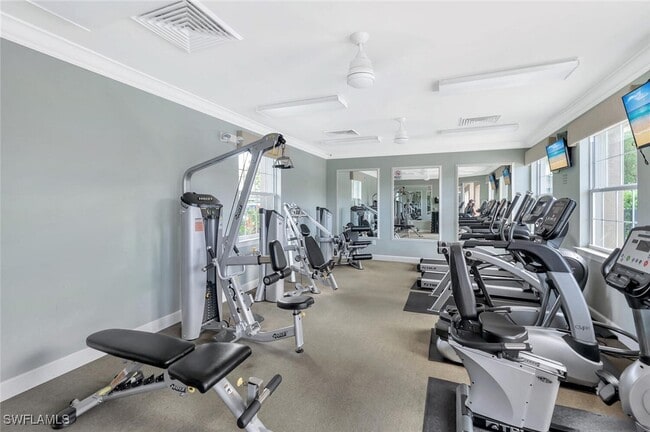 Building Photo - 10844 Alvara Way