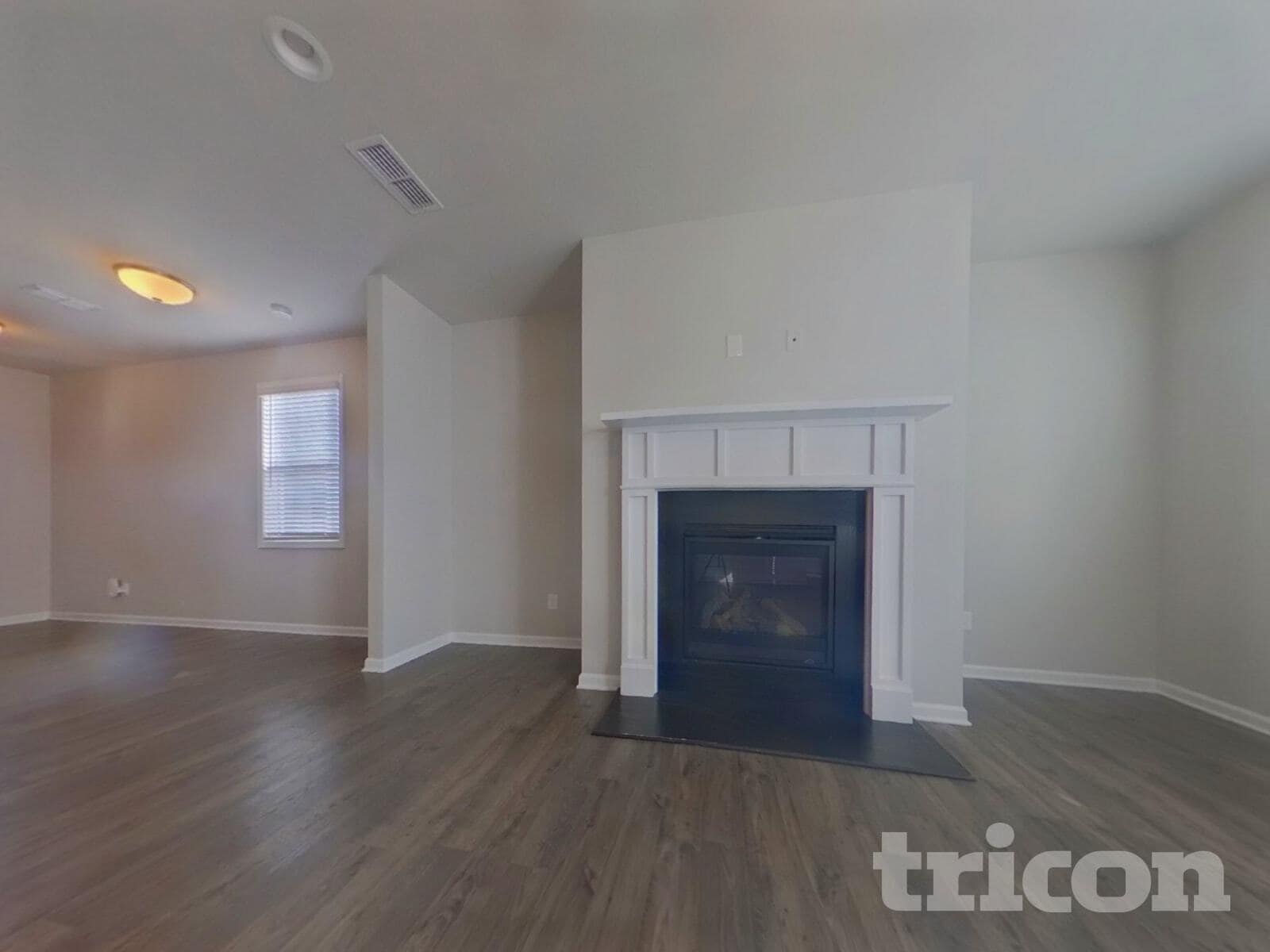 Building Photo - 2241 Westside Dr