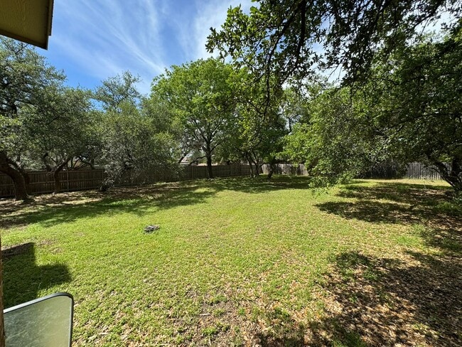 Building Photo - Beautiful 2 Story 4 Bdrm 2.5 Bath With a Loft
