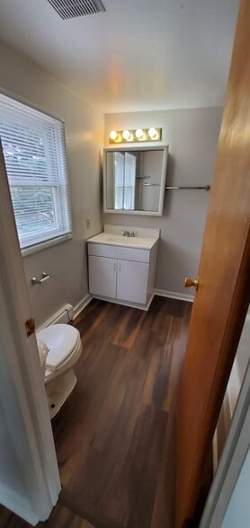 Full Bathroom upstairs - 209 N Prospect Rd