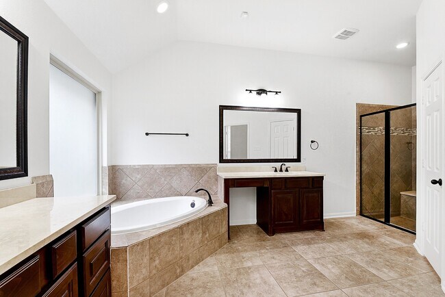 Building Photo - 29142 Crested Butte Dr