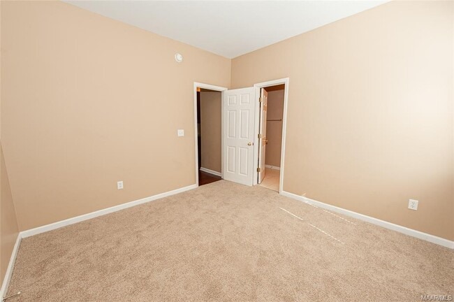 Building Photo - 9412 Crofton Ct