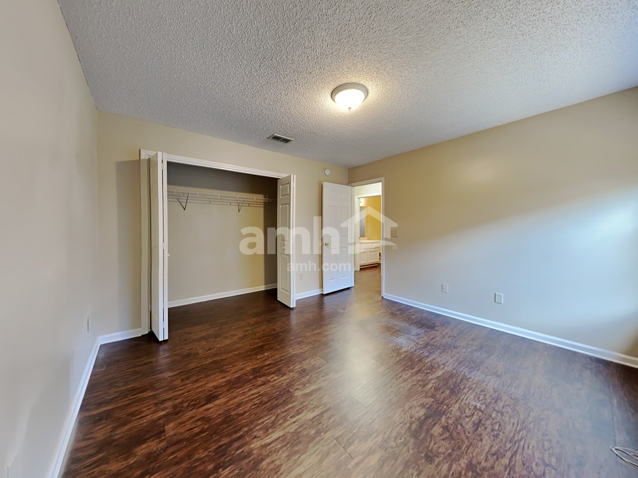 Building Photo - 7765 Spring Branch Dr N