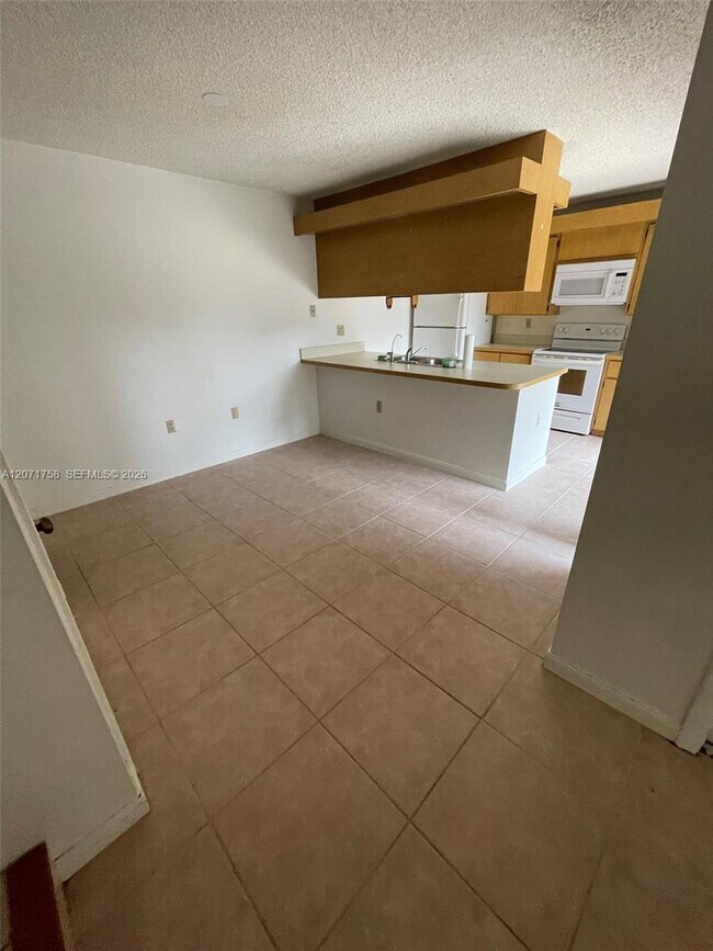 Building Photo - 6902 69th Way