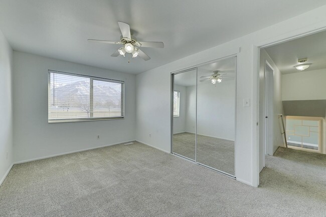Building Photo - 440 S 1600 W St