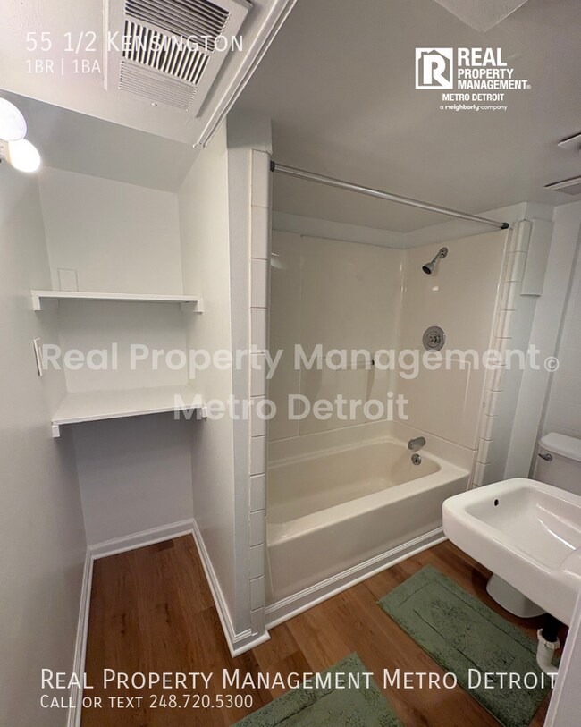 Building Photo - 55 1/2 Kensington-