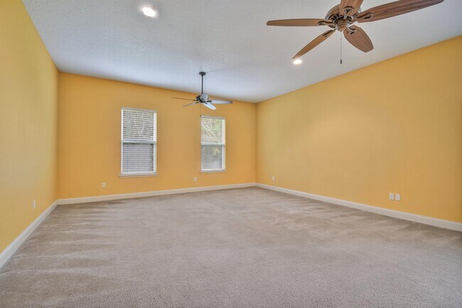 Building Photo - 3521 Carolwood Ln
