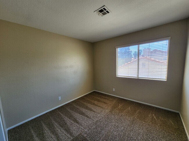 Building Photo - 6703 Dominion Ct