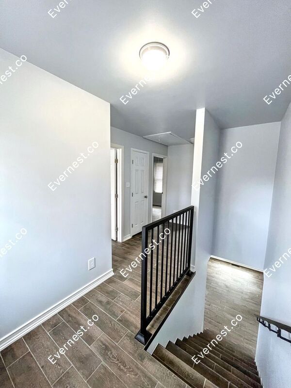 Building Photo - 7515 Fawndale Dr