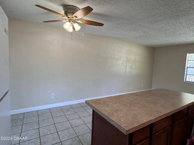 Building Photo - 319 Cavanah Dr