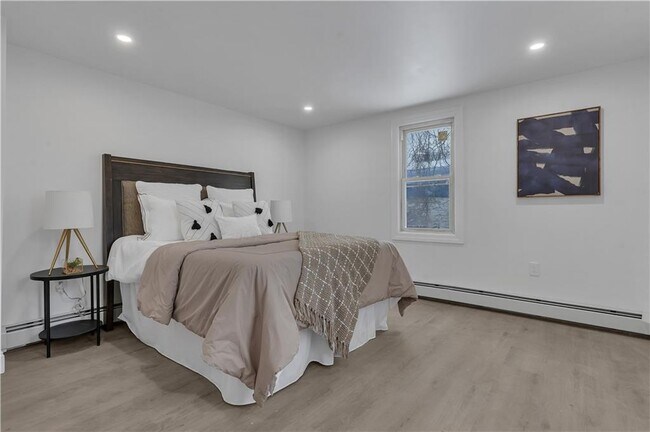 Building Photo - 115 Campbell Ave