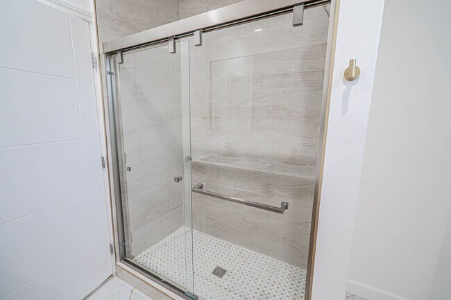 Building Photo - Stunning 3-Bedroom Single-Story ADU in Granada Hills!