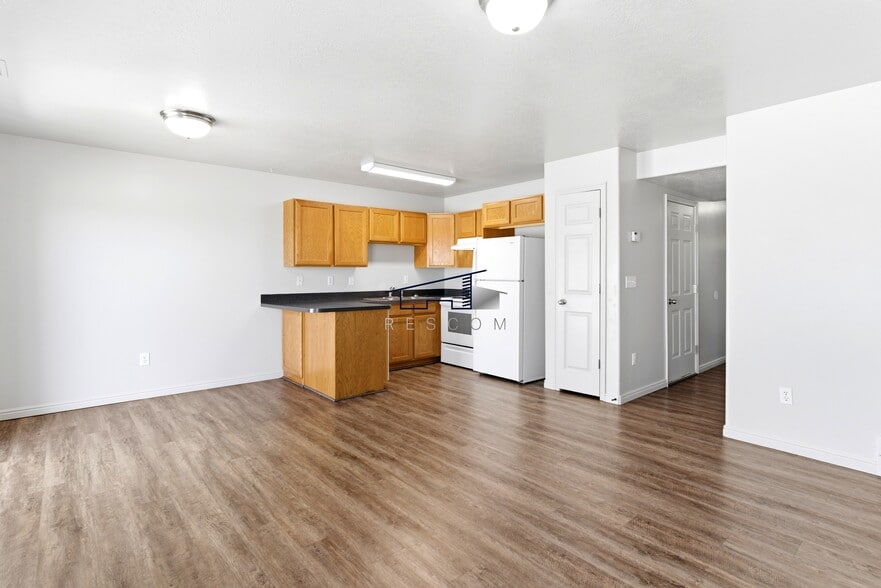 Building Photo - 2846 W 3965 S