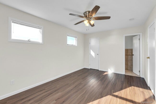 Building Photo - 26 Namkee Ln