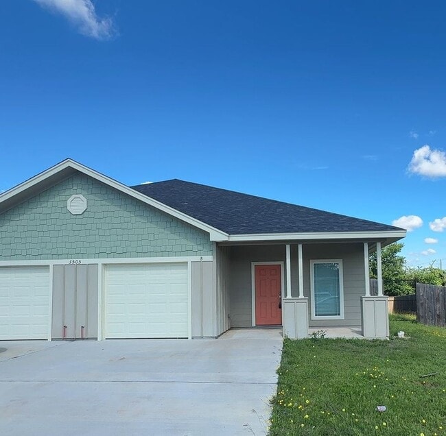 Primary Photo - 3505 Barnacle Dr