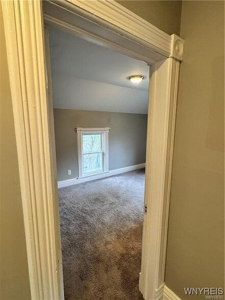 Building Photo - 260 Chestnut St