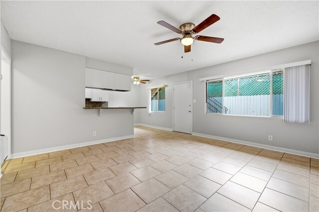 Building Photo - 912 Gladys Ave