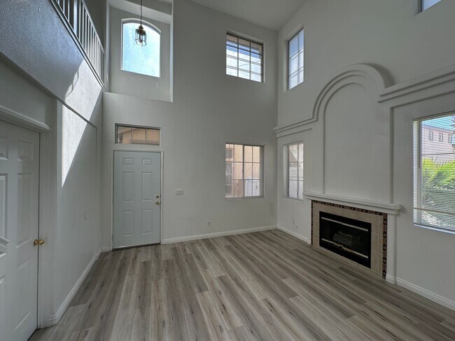 Building Photo - ARBOR GATE 2 AMD