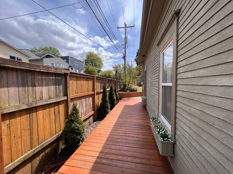 Building Photo - Great home in a great location!