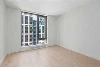 Building Photo - 135 Seaport Blvd