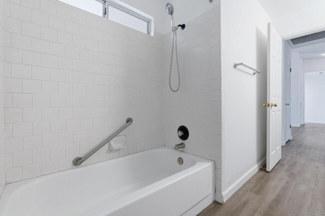 Building Photo - 3345 W Stuart Ave