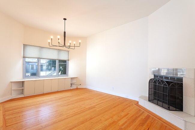 Building Photo - 544 Mississippi St