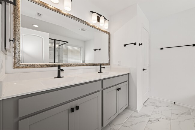 Building Photo - 5122 Emma Forest St