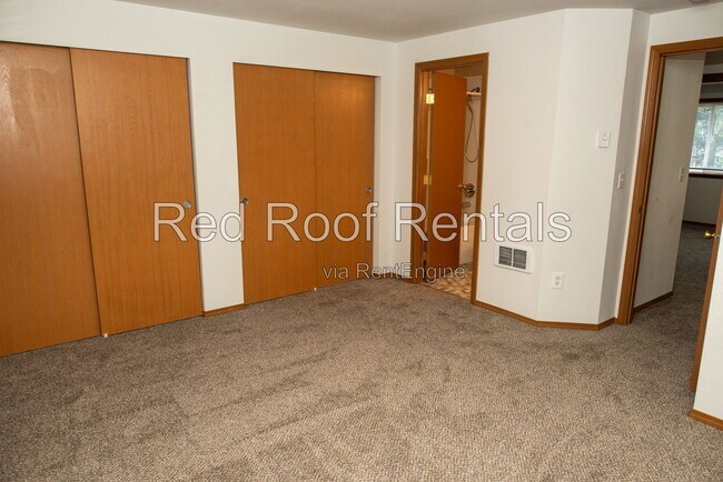 Building Photo - 242 174th St S
