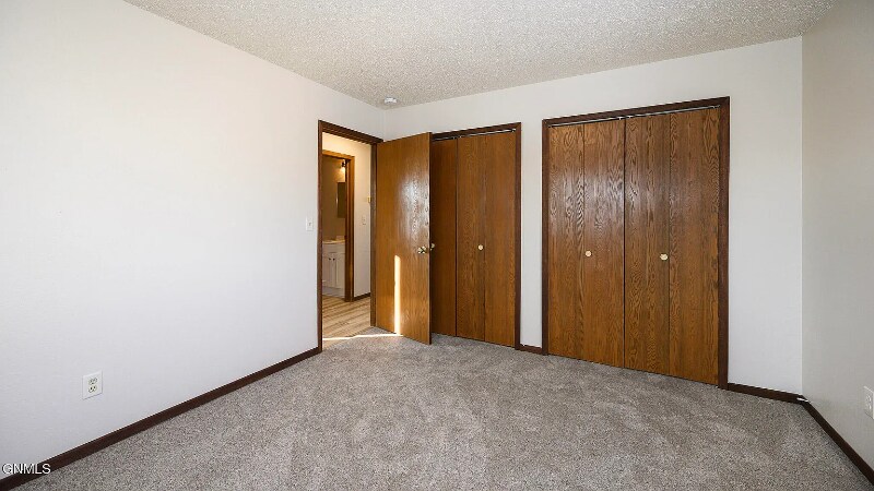 Building Photo - 1731 5th Ave NE