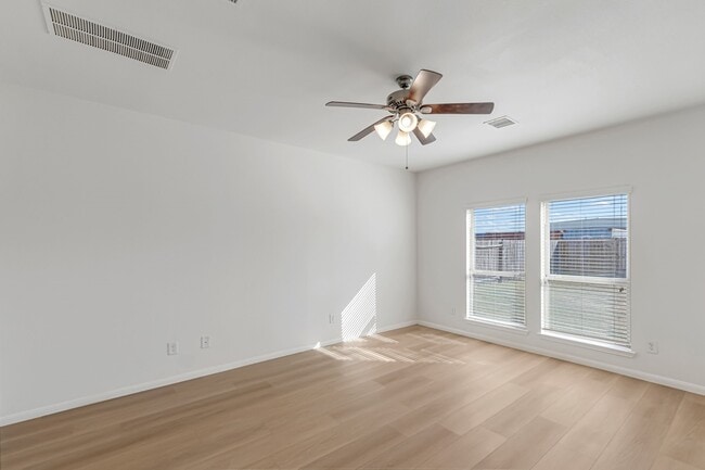 Building Photo - 23219 Campwood Terrace Ln