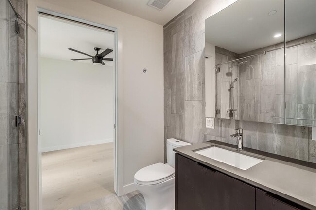 Building Photo - 44 East Ave