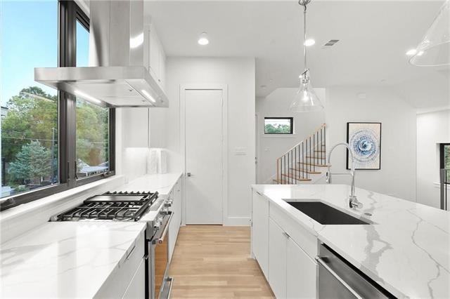Building Photo - 2707 Kimsey Dr