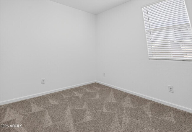 Building Photo - 12509 E Verbina Ln