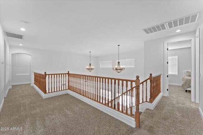 Building Photo - 3557 S Halsted Ct