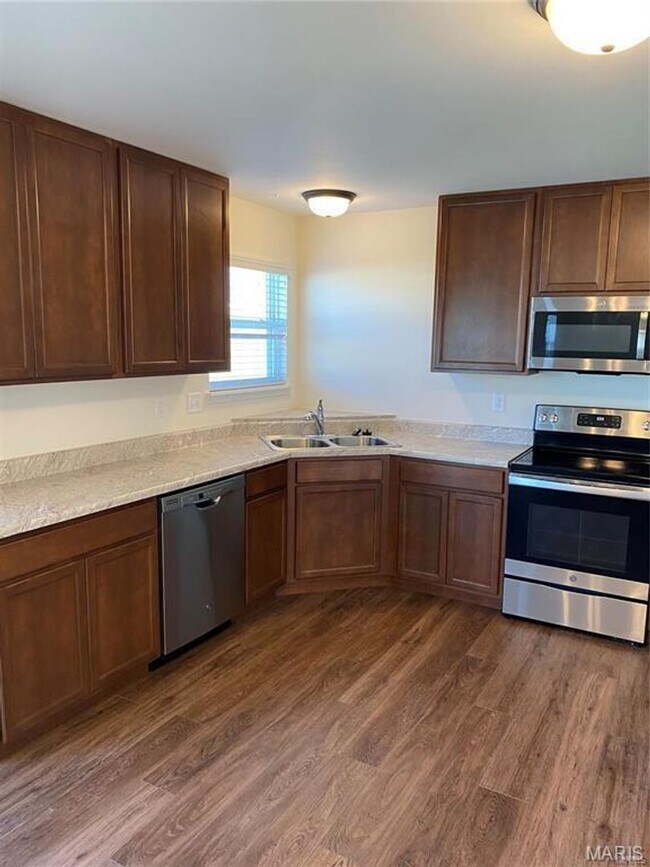 Building Photo - This home combines space, comfort, and convenience in one exceptional package.