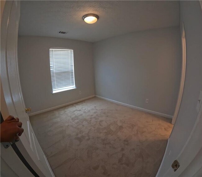 Building Photo - 6412 Ellenwood Dr