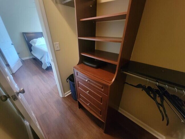 Building Photo - Furnished Rental
