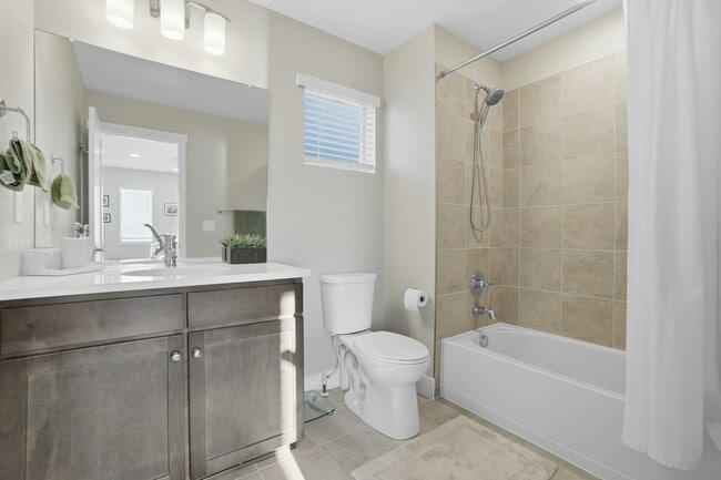 Building Photo - 6364 N Elmira Wy