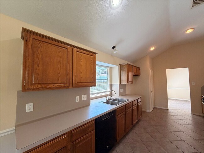 Building Photo - 6518 Smoke Tree Ln