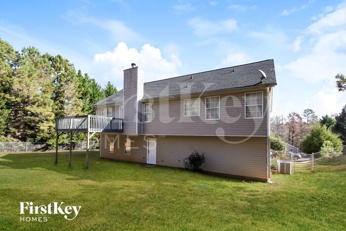 Building Photo - 229 Springbrook Ct