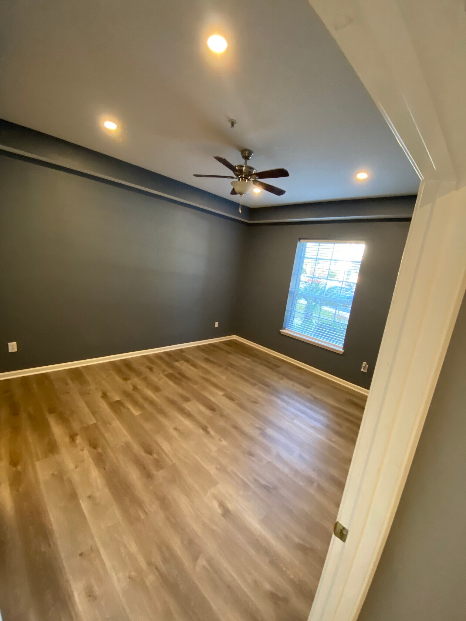 Master Bedroom1 - 785 Oakleaf Plantation Pky