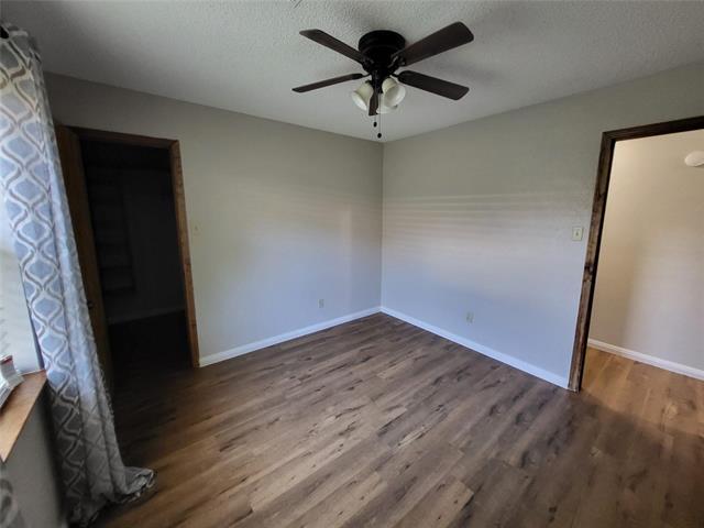 Building Photo - 1106 Meadowview Dr