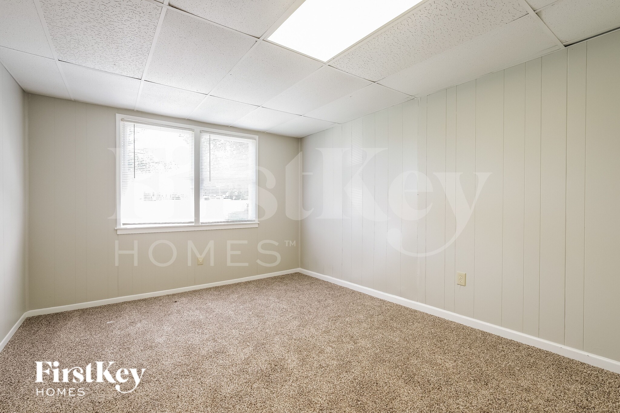 Building Photo - 7016 Sun Valley Way