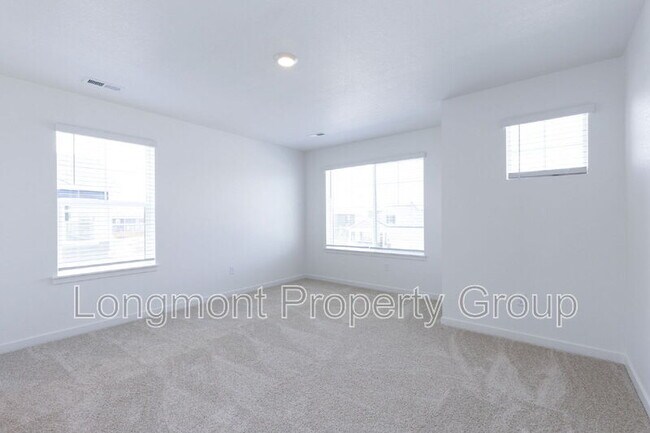 Building Photo - 4206 Sandstone Dr
