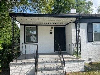 Building Photo - Your New Home at Park South