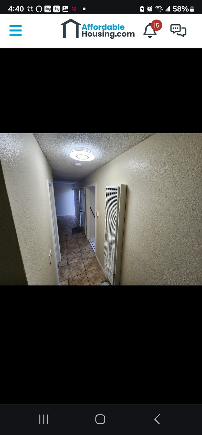 Building Photo - 745 S Lark Ellen Ave