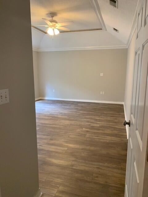 Building Photo - 307 Sand Myrtle Way