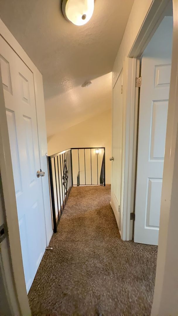 Building Photo - 2646 Pinedale #2 3 bed 1.5 bath Condo