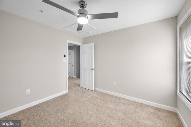 Building Photo - 6712 Ridgecrest Rd